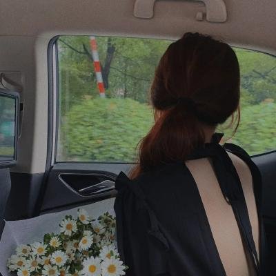 杀死希特勒与大脚怪的人